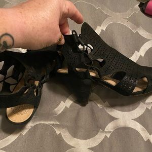 Vince Camuto heels worn 1 time for prom very nice shoes.